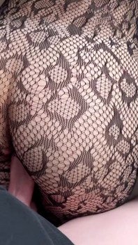 Sesso Occasionale Con Una Sorellastra in Lingerie a Rete Sexy
