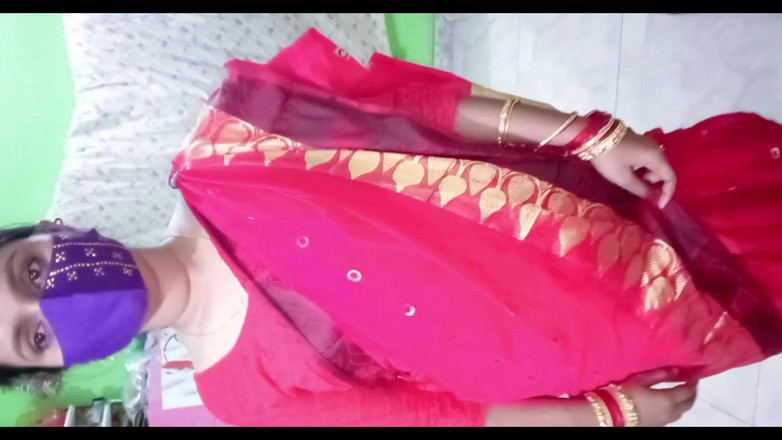 Angel Surovi Lata: Eu fodi minha meia-irmã indiana da vila vestindo um saree...
