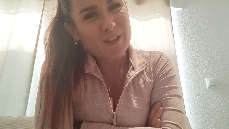 REELL - The cute Girl next door _ FemDom Reality: ฉันจะทําให้คุณอับอายแค่ไหนเมื่อเราพบกัน...