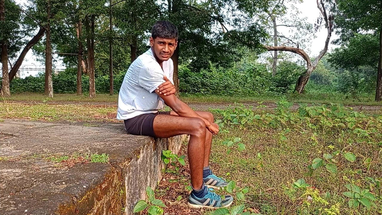 LinearOrnament35: Vaše sip cvičení nech dívku ve vašem klíně