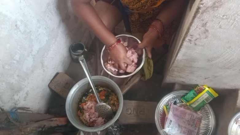 Priyanka314: Sex foarte incitant mătușă indiană bucătară
