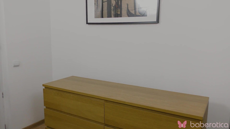 Baberotica: Rita Lolly usa il suo vibratore preferito per eccitarsi oggi