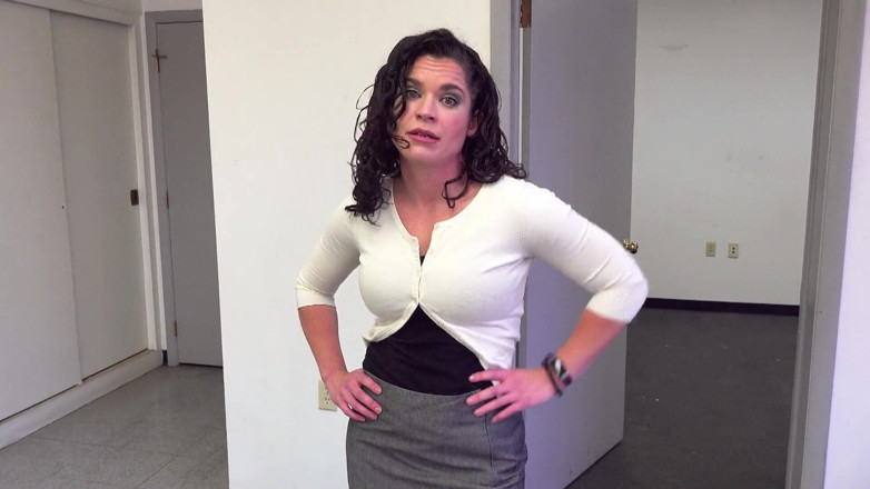 Sammi Starfish: Stepmom awkward blowjob