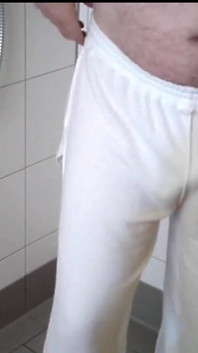 01 - Pissing in White Sweatpants
