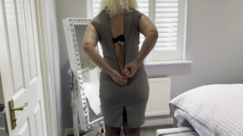 PussyGalorious: Doing My Secretary Video in My Little Dress Suit with...