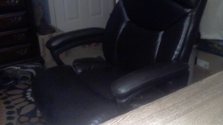 RobertLacrosse: Piscio schizza fuori il mio cazzo accarezzato