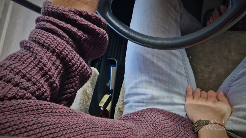 Max and Annika: Selfpleasure with Hughe Orgasm at the Passenger Seat While Driving