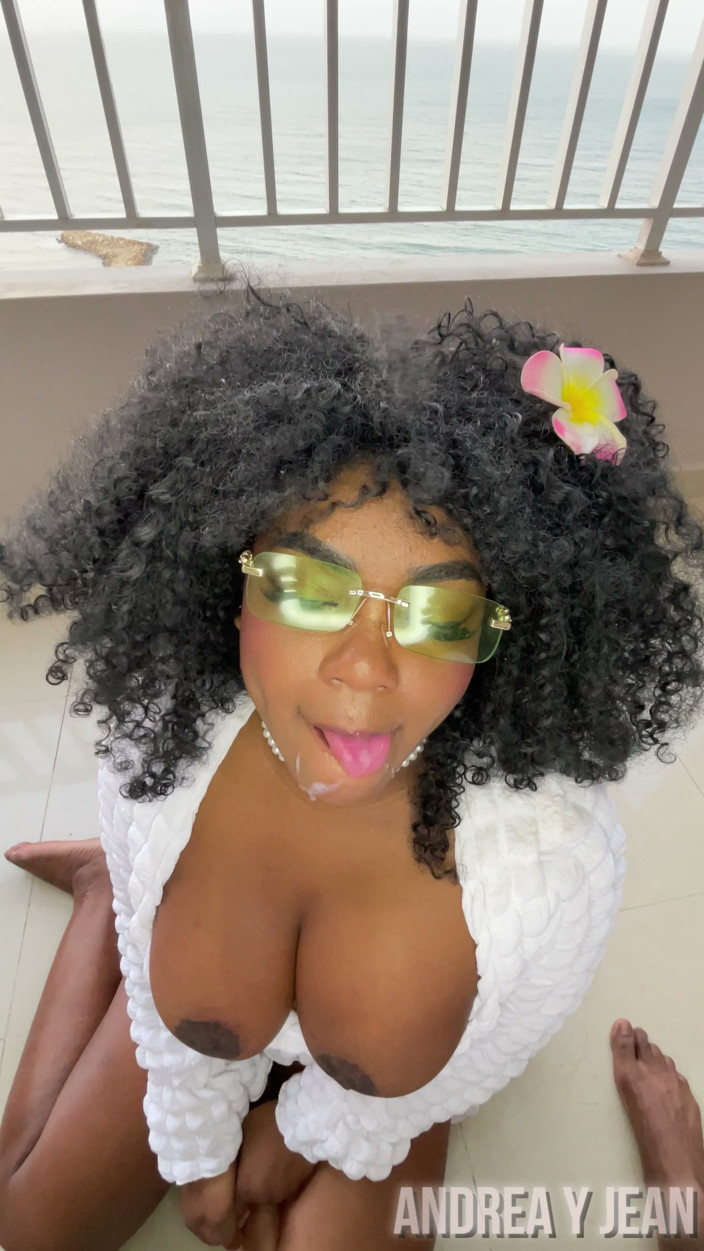 AndreaAndJean: I Can't Resist This Big Ass and Busty MILF