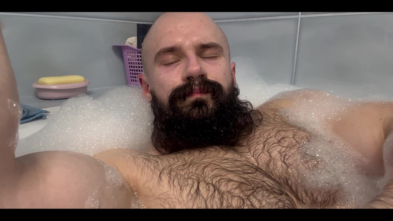Mister Stone: Pedaço musculoso