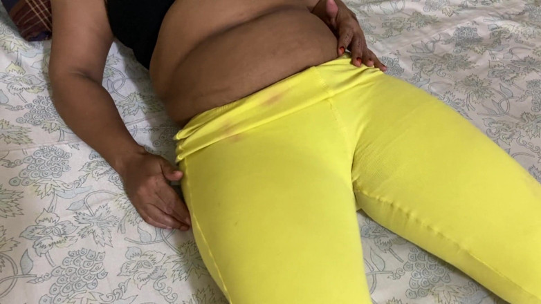 SAFI TV: Heiße desi-bangla-ehefrau bückt sich und stöhnt laut, sex mit ehemann...