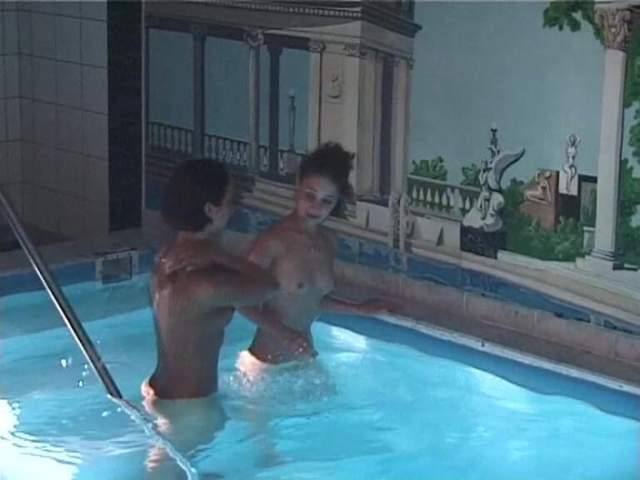 Lovekino: Vintage Redhead and Brunette Skinny Babes Showering Together
