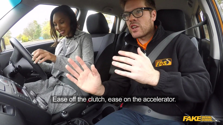 Fake Driving School: Fake driving school - gadis cantik kulit hitam gagal ujian di...