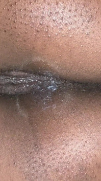 Zurückgedreht, ebenholz-teen saftige enge muschi pOV wird von blackmamba21 großem schwanz in nahaufnahme geritten