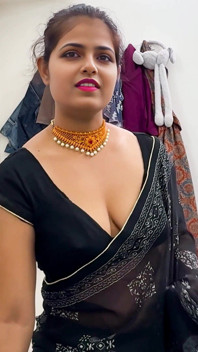 When Komal's Cupboard Was Not Opening, the Neighbor Came to Help