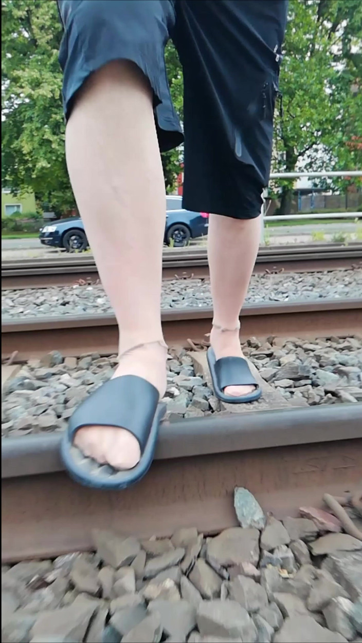 Carmen_Nylonjunge: 브라운슈바이거 웨스트슈타트에서 산책한 카르멘 Nylonjunge
