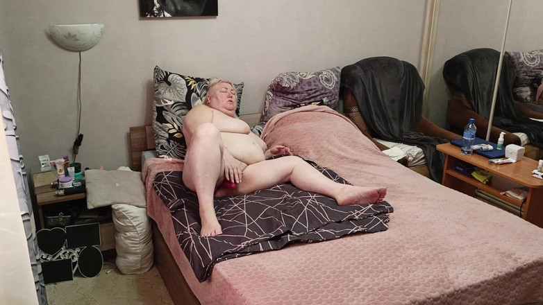 Zona901: Sousedův zadek a kundička chtějí velkého čůráka