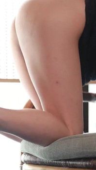독점 시리즈의 두 번째 할부는 남편과 함께 아기를 위해 노력 한 후 포푸를 갖추고 있습니다. 챕터 2
