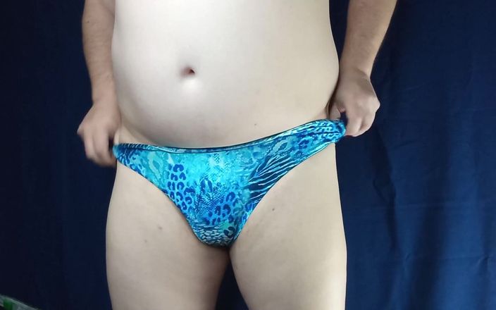 AdultGameplays: Probare de bikini partea 3