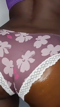 Jack off la acest tati negresă grasă și fundul sperma tare Fundul vrei