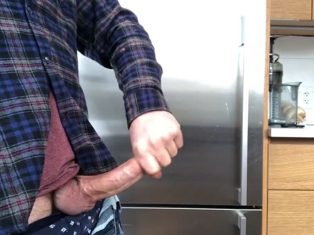 Huge Cock Looking for Sex, Daddy Masturbating in the Morning. (Big Dick Red)