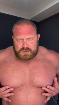 Muscle Ddy Catches You Perving