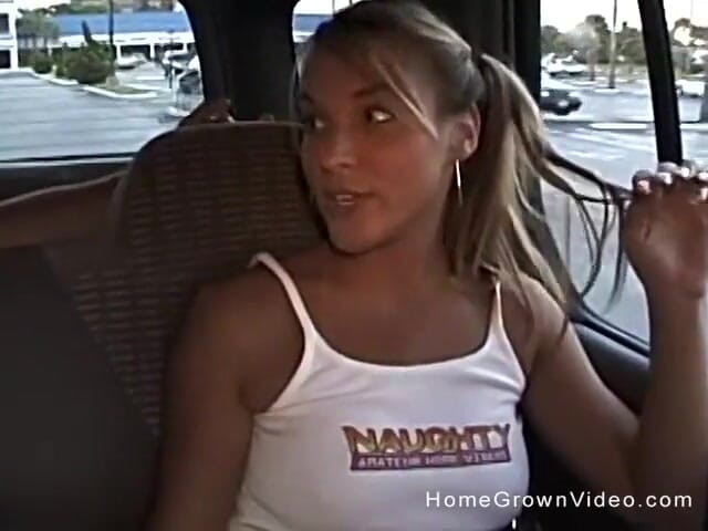 Homegrown GFs: Veronika Gets Fucked While Eating a Cheeseburger
