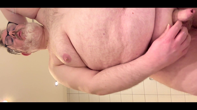 KitCameronXXX: Sola in bagno