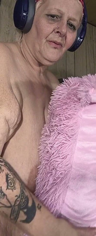그녀는 베개 험퍼가 두 아니에요? 베개 험핑은 당신을 위해 좋다