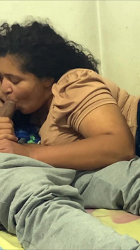 Chica Venezolana Vendedora De Cafe Acepta Propuesta Indescente