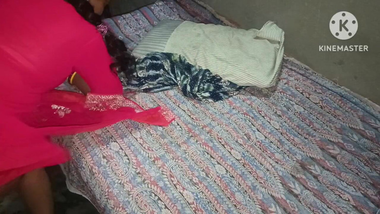 Savita5343: Första gången analsex med Bhabhi