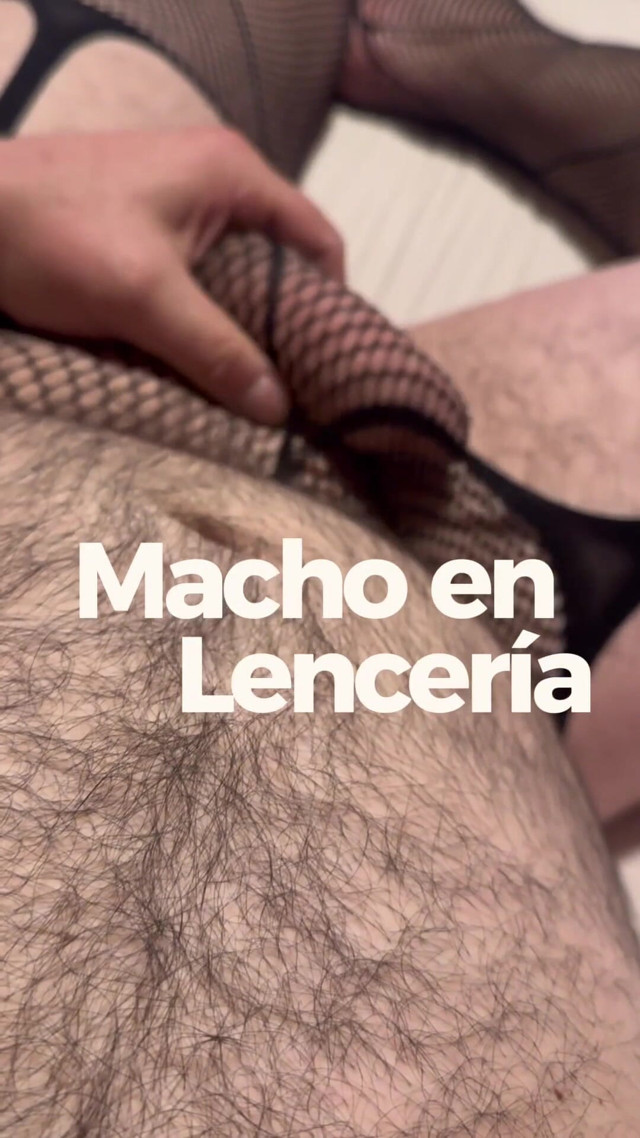 Mature in Lingerie (Male in Lingerie) Mature in Lingerie (Male in Lingerie)