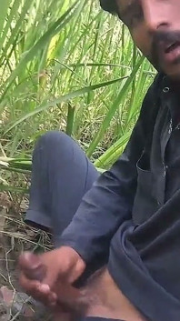 Yalnız Oğlan Boşalma HD