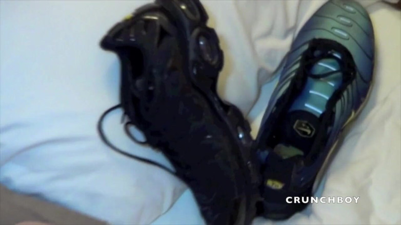French Twinks Amator videos: Twink fucking in sneaker domination