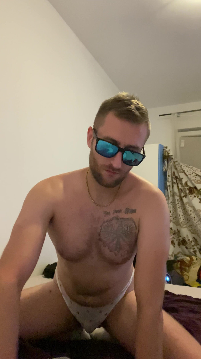 Barti Rede: Part 1 Polish Boy in Panties