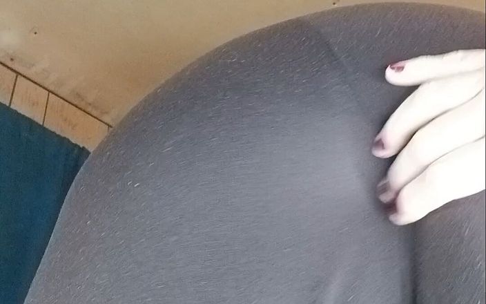 HerculesnVENUS: Son Caught Mommy Bending Over No. Stop Fucking Till Squirting...