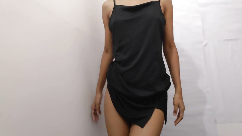 desigirl93: Gadis desa ini lagi sange berat mencari kontol besar