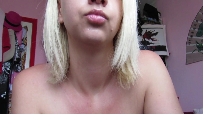 Cuteblonde666: De cerca oral y náuseas