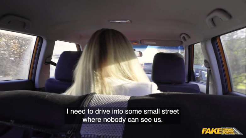Fake Driving School: Scopami e sarò il tuo taxi