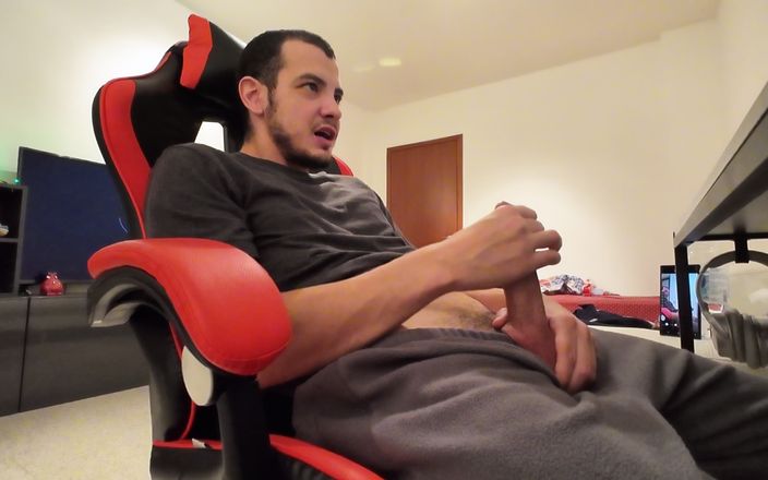 Fitguywithbigdick: Zeg geen woord