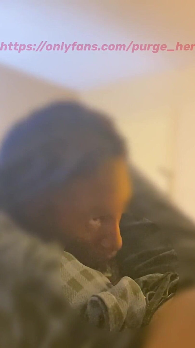 Pretty Lightskin Redbone Suck Me up (Purge Hefner) Pretty Lightskin Redbone Suck Me up (Purge Hefner)