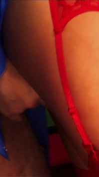 Busty Dziwki Stacey Saran i Kiesha Kane Dzielą ładunki w Raunchy Bielizna Trójka