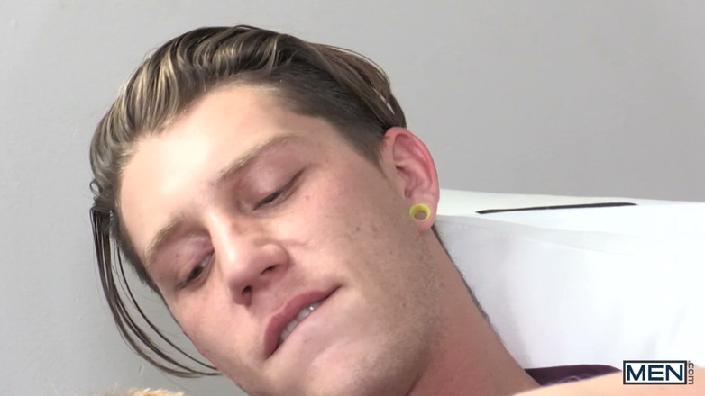Men network: Men - Charlie Snaps Out of Matrix, Keeps Stretching Bennett's Hole...