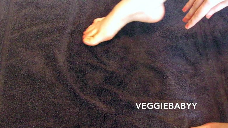 Veggiebabyy: Растираю маслом мои ступни