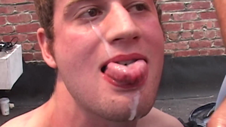 SEXUAL SIN GAY: Chicos de semen 1_twink follando y chupando con dos compañeros que...