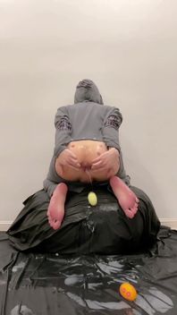 Happy Easter Twink Laying Egg