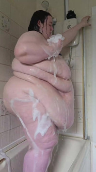 SSBBW Goddess Sensual Shower Part 2