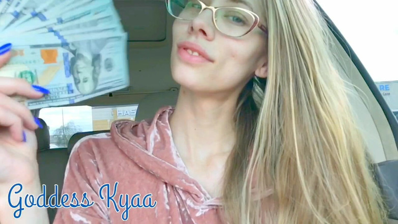 Kyaa Chimera: Kapky na kávu a peníze