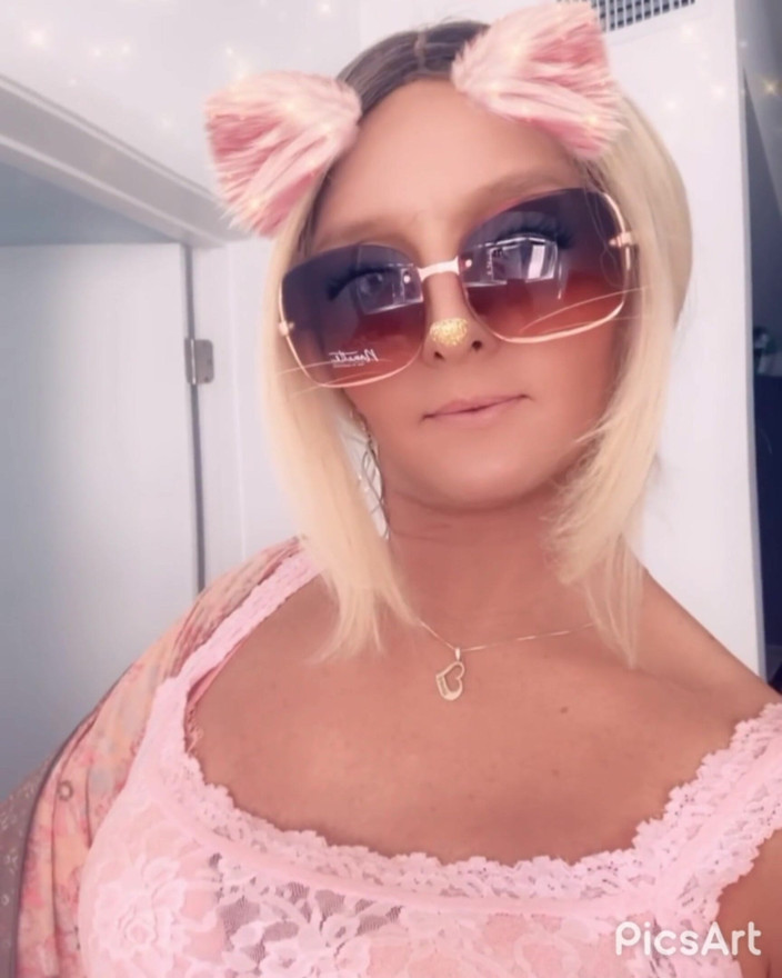KylieKissesXXX: Where are my ovaries