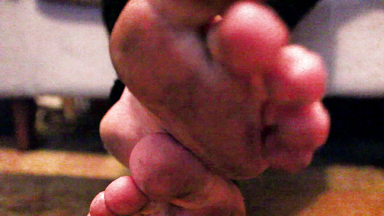 Campsissyboi: Lèche mes pieds sales