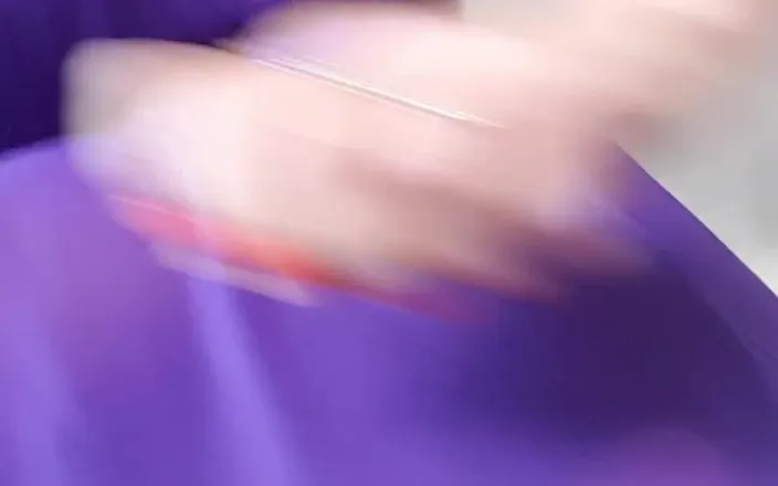 Uk Joolz: Purple? My colour?